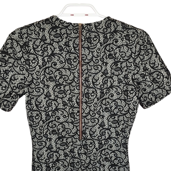 Aritzia Wilfred Lace Mignonne Lace dress - Picture 5 of 6